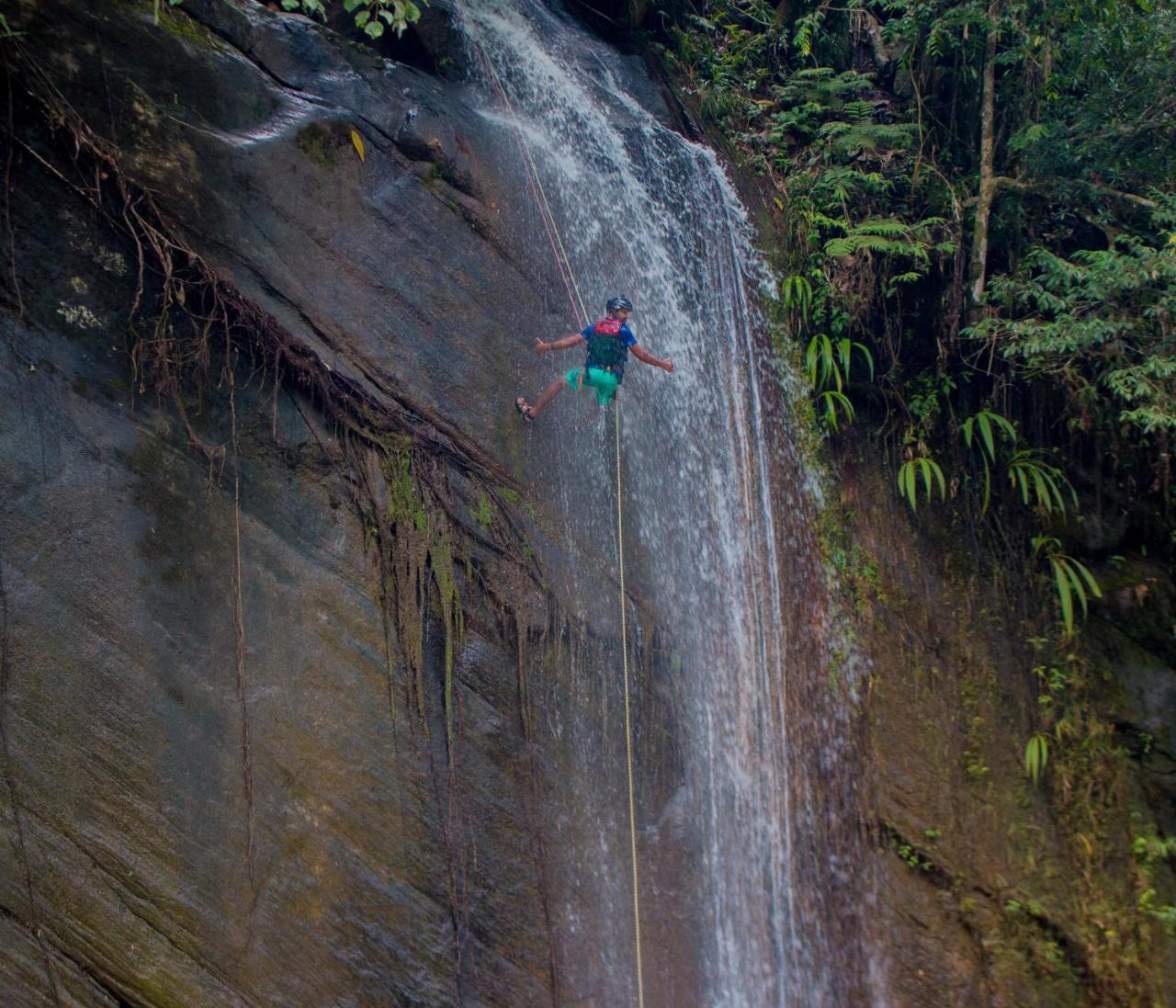 Jungle River Ginigathena Dış mekan fotoğraf